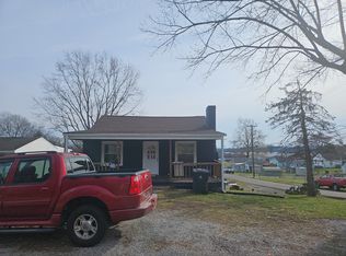 300 Cedar Ave, Knoxville, TN 37917