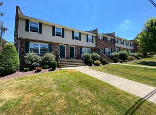 434 Vale Dr #B, Pittsburgh, PA 15239