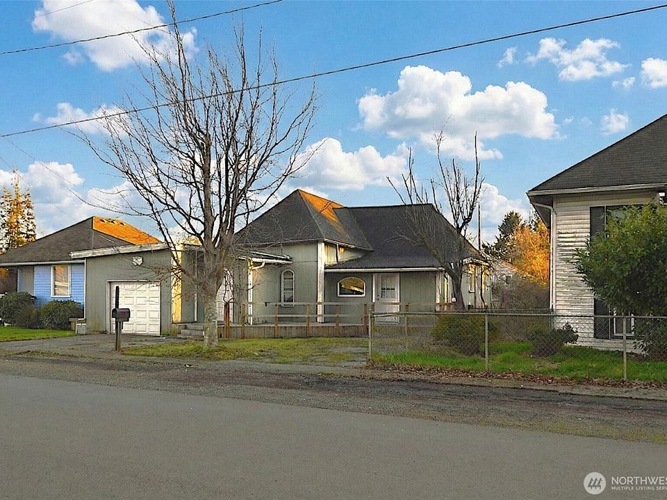 1st image of 317 W King Street