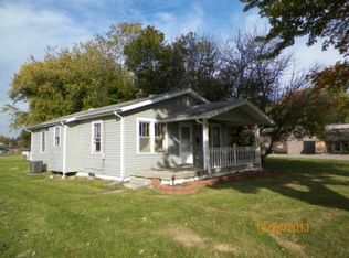 416 W 10th St, Anderson, IN 46017
