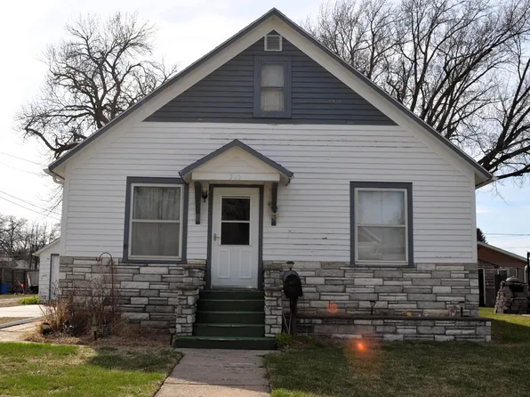 509 N Pine St, Norfolk, NE 68701