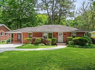 2447 Hunting Valley Dr, Decatur, GA 30033
