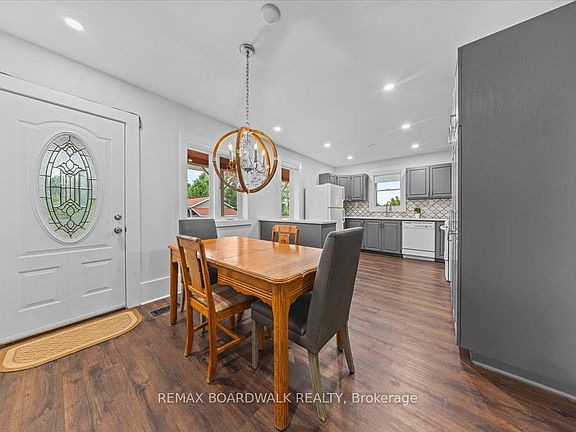 4th image of 3904 March Rd