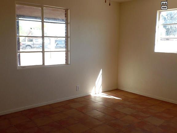 5th image of 434 S Saguaro Dr