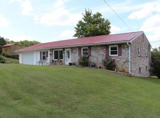 318 Hammer Rd, Blountville, TN 37617
