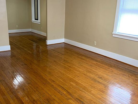2nd image of 1515 Harrison St APT 1