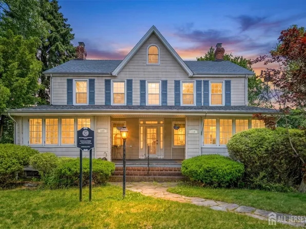 115-117 Harrell Ave, Woodbridge, NJ 07095