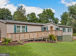 4317 Levans Rd, Orefield, PA 18069