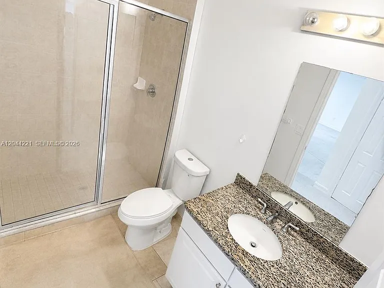 3001 NE 185th St #515 — Photo 15