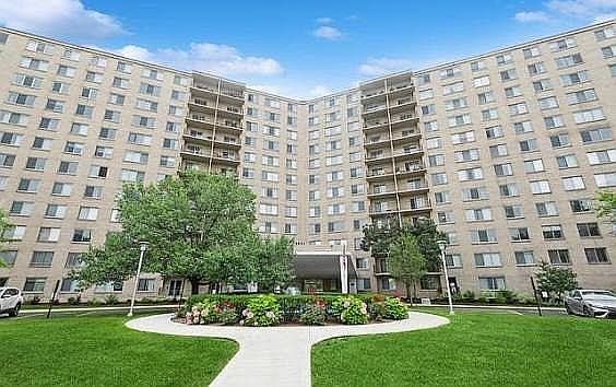 1st image of 7141 N Kedzie Ave APT 713