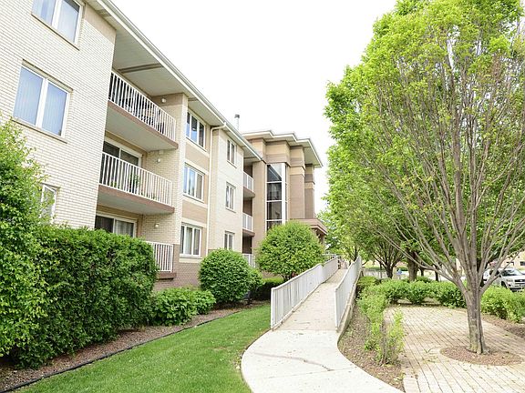 5th image of 10700 S Washington St APT 104