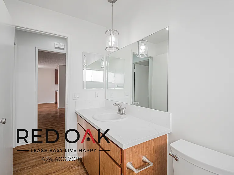 411 E Bay State St — Photo 15