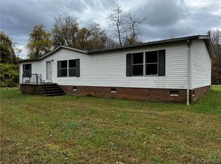 106 Highway Shop Rd, Farmville, VA 23901