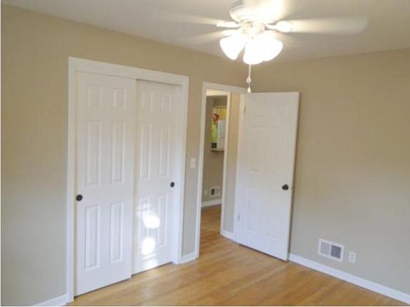 4th image of 3024 S 107th Ave APT D