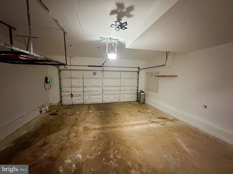 18133 Scenic Creek Ln — Photo 12