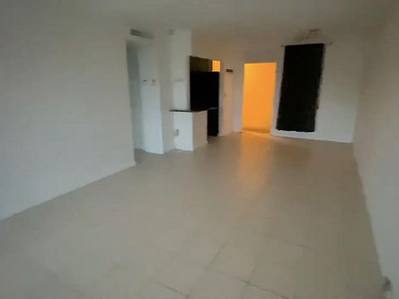 2nd image of 1150 Euclid Ave #2F