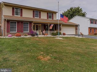2743 Fillmore Dr, Chambersburg, PA 17201