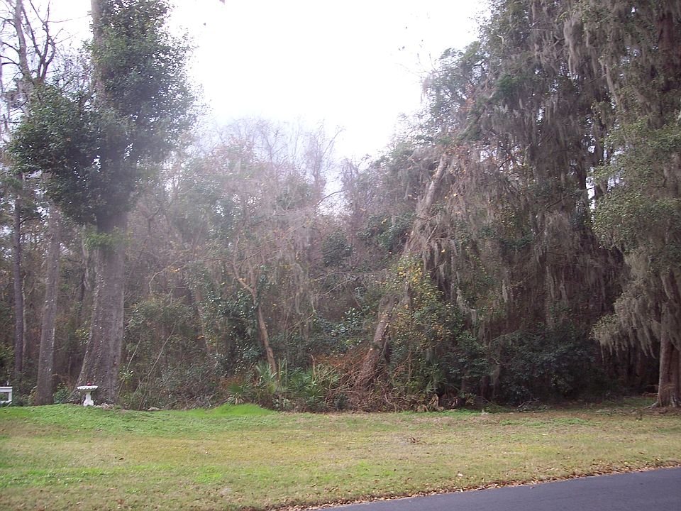 1st image of D-2 SE Rosewood Cir