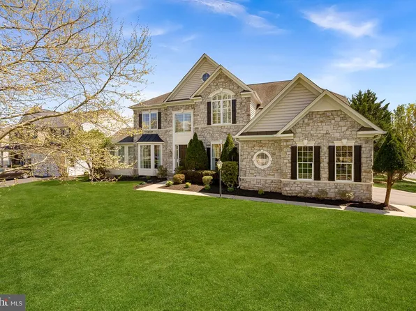 43250 Candice Dr, Ashburn, VA 20148