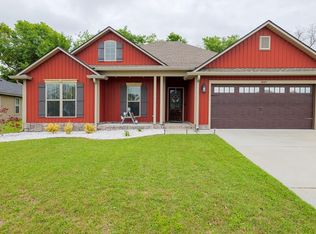 3840 Coventry Dr, Valdosta, GA 31605