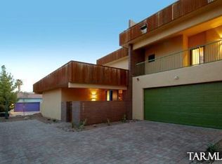 3221 E 3rd St, Tucson, AZ 85716