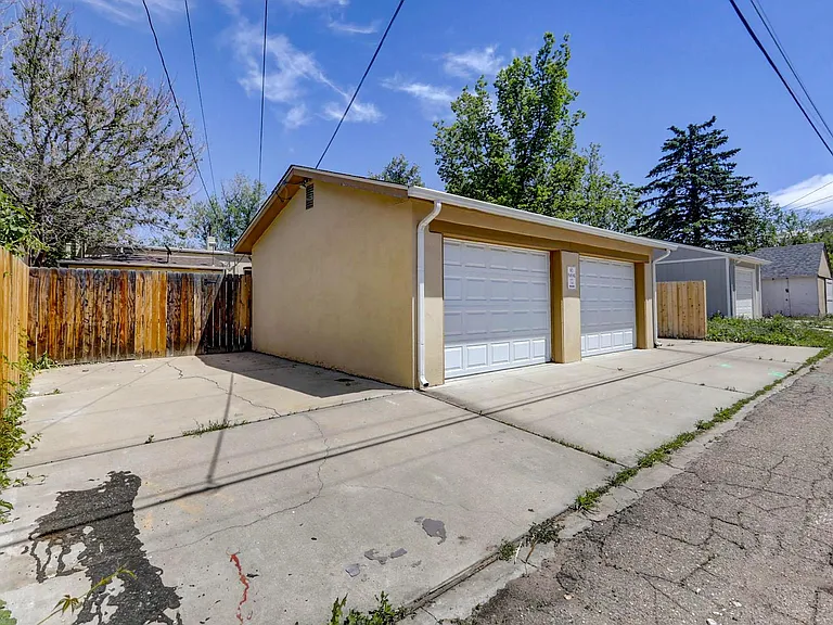 4333 Ames St — Photo 29