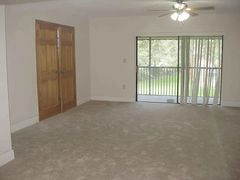 3432 NW 86th Way — Photo 12