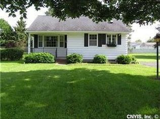 6 Center St, Auburn, NY 13021