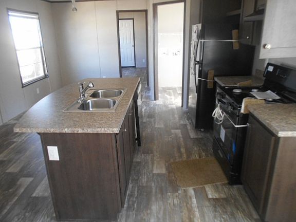 3rd image of 1211 SE 41st Ter