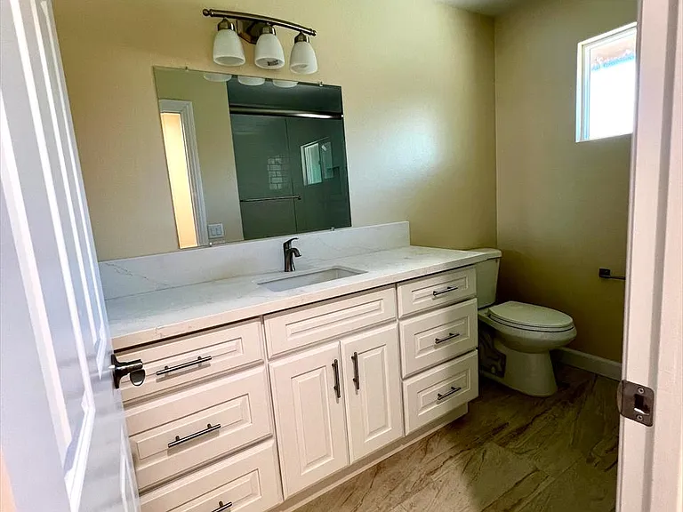 2283 Base Line Rd — Photo 13