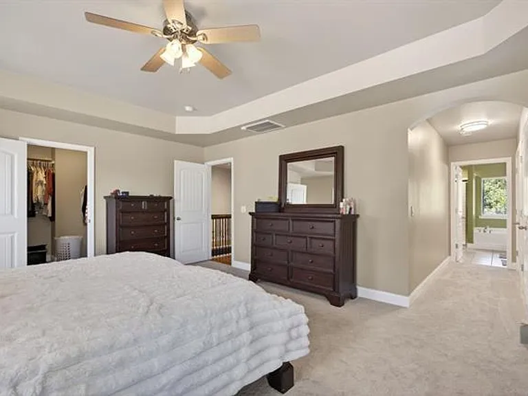 221 Allenbrooke Dr — Photo 25