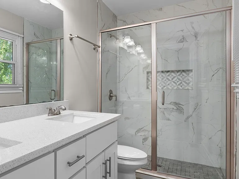 1048 Ivy Ln — Photo 27