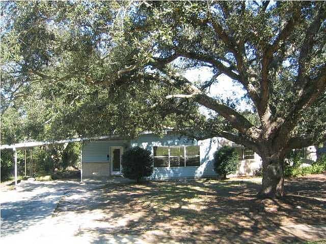 1st image of 118 Shoreline Dr