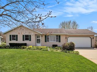 26826 Roseland Rd, Elkhart, IN 46514