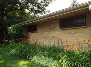 1517 Colorado Dr, East Lansing, MI 48823