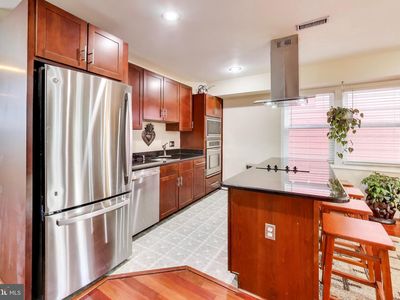 3579 Warder St NW APT 4, Washington, DC, 20010