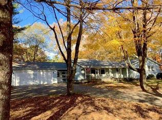 25 Club House Rd, Coventry, RI 02816