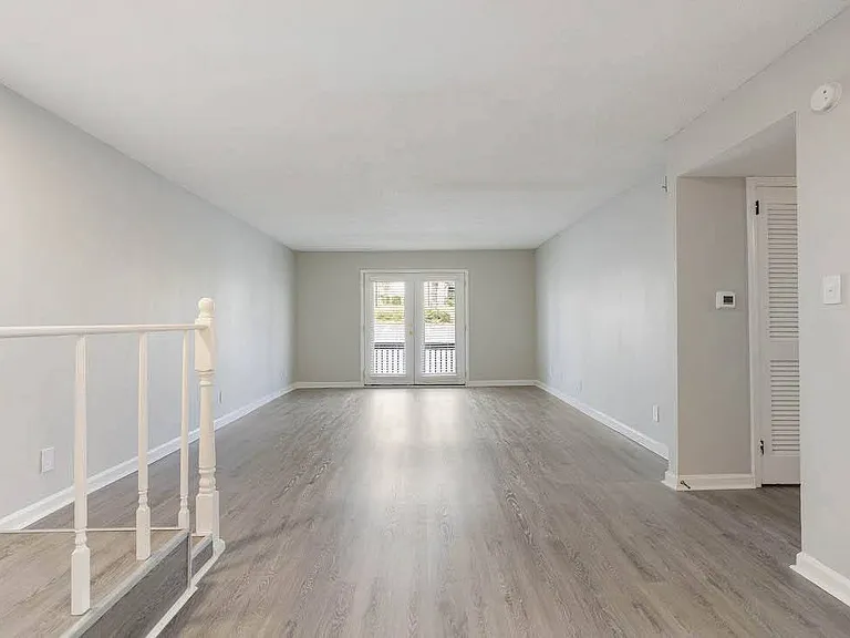 The Onyx Hoover Apartments — Photo 51