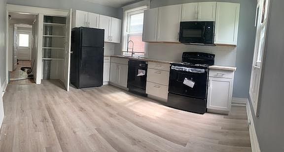5th image of 4006 Eileen Dr #2