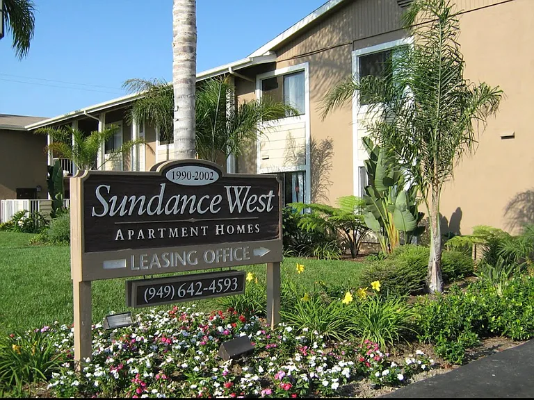 Sundance West Apartments — Photo 9