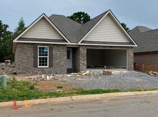 162 Sand Hills Dr, Maryville, TN 37801