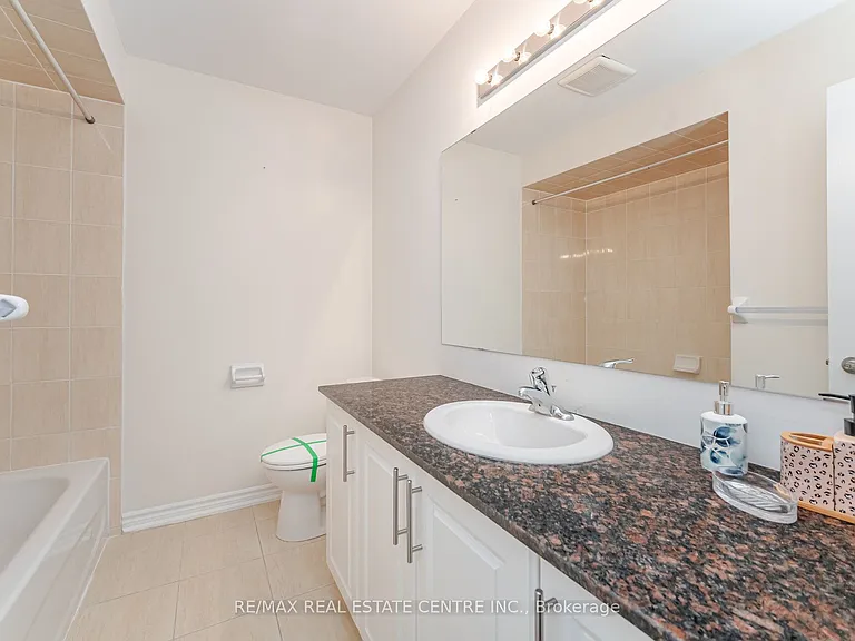 11 Yately St — Photo 22