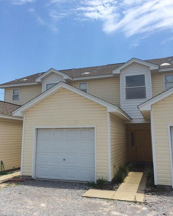 1st image of 602 Camelia St APT C