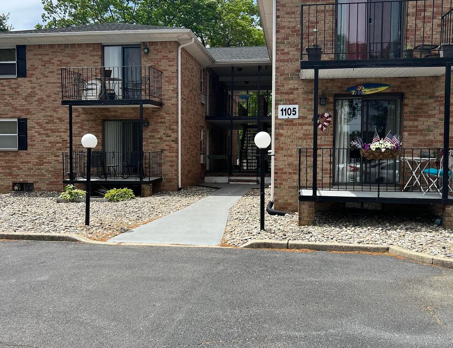1 bed, 7728 sqft, $1,775 — Photo 1