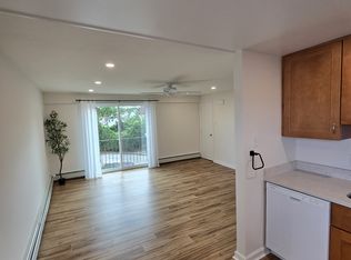 22 S Springfield Rd, Clifton Heights, PA 19018