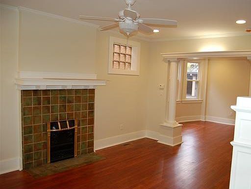 3rd image of 3549 Beechwood Blvd