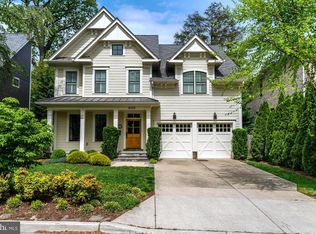 8039 Park Ln, Bethesda, MD 20814