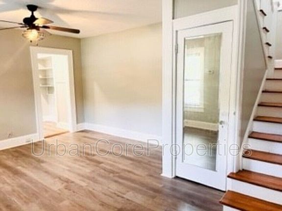 3rd image of 459 15th Ave N APT B