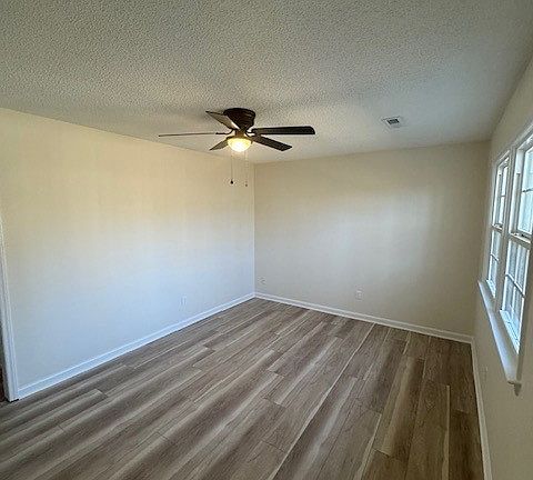 2nd image of 256 E Davidson Ave