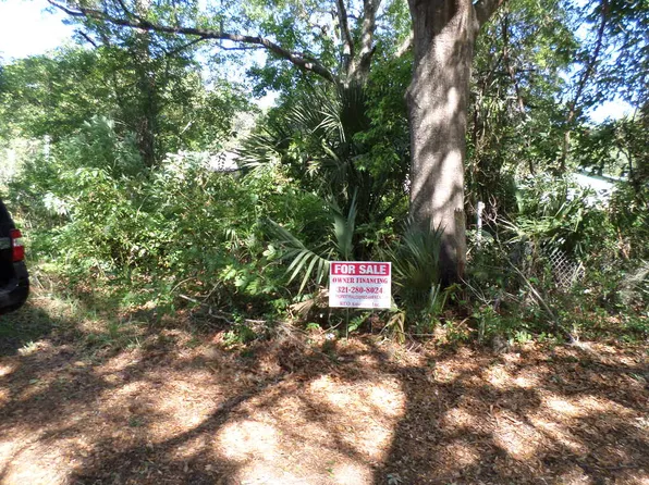 927 NE 17th Dr, Gainesville, FL 32641
